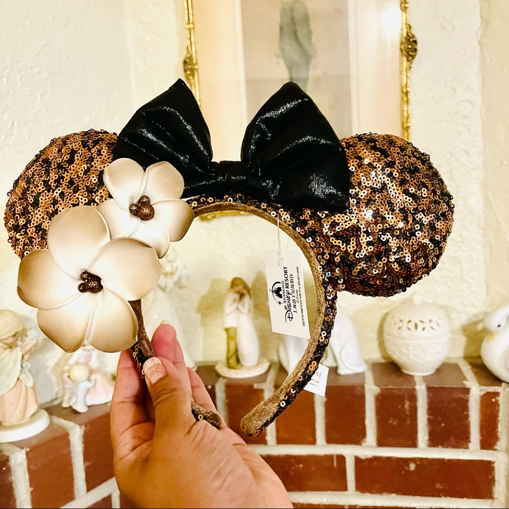 Limited Release *Disney Parks Aulani Minnie Ears - Picture 5 of 6